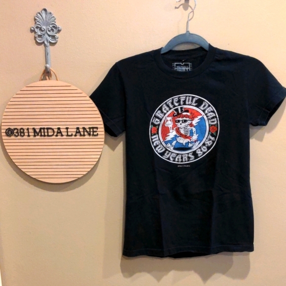 Grateful Dead New Year's 86-87 Tee - Picture 1 of 7